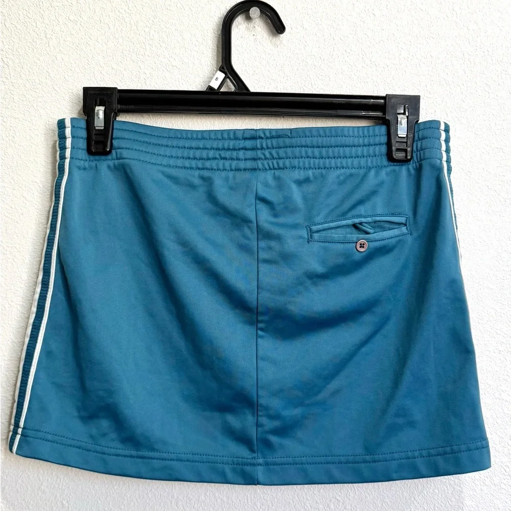 Vintage Y2K Abercrombie & Fitch Teal Skirt with White Stripes - Picture 2 of 6